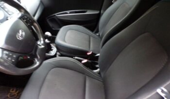 HYUNDAI i10  | FWD (przód) | Manualna | 66 KM | Czarny full