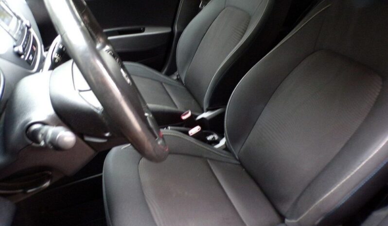 HYUNDAI i10  | FWD (przód) | Manualna | 66 KM | Czarny full