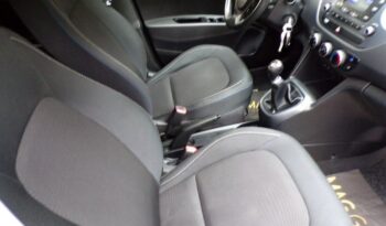 HYUNDAI i10  | FWD (przód) | Manualna | 66 KM | Czarny full