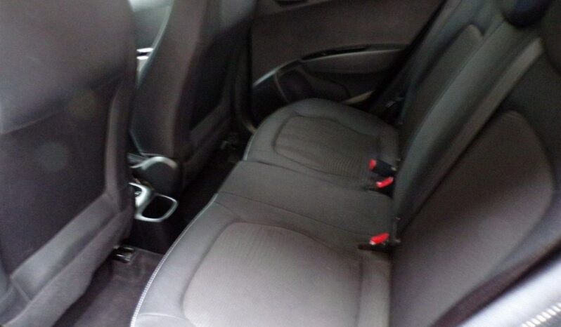 HYUNDAI i10  | FWD (przód) | Manualna | 66 KM | Czarny full