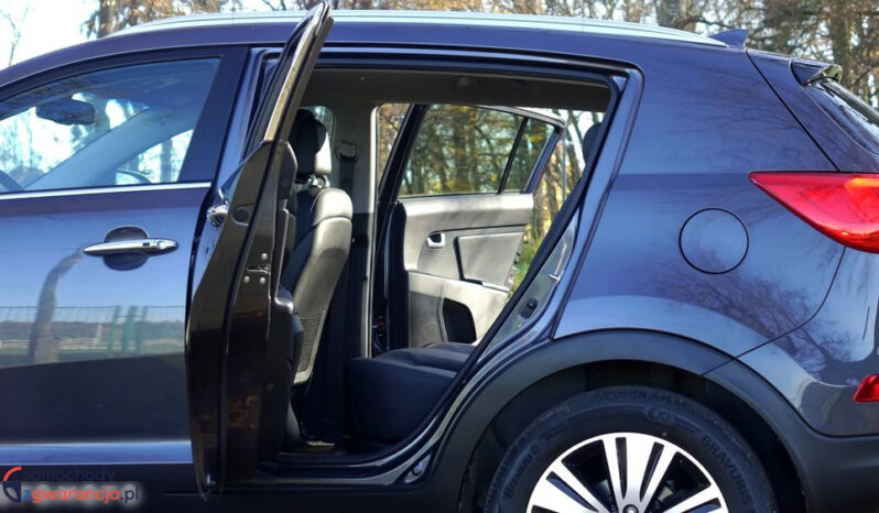 KIA Sportage  | 4×4 (doł. automatycznie) | Automatyczna | 184 KM | Szary full