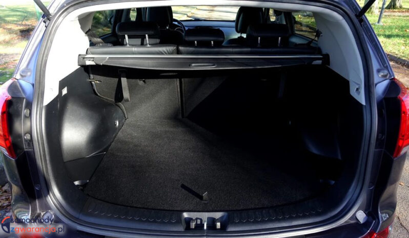 KIA Sportage  | 4×4 (doł. automatycznie) | Automatyczna | 184 KM | Szary full