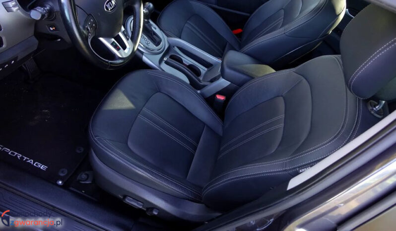 KIA Sportage  | 4×4 (doł. automatycznie) | Automatyczna | 184 KM | Szary full