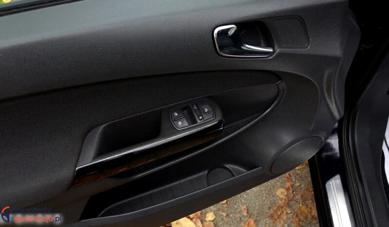 OPEL Corsa  | FWD (przód) | Manualna | 100 KM | Czarny full