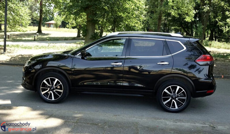 NISSAN X-Trail  | 4×4 (stały) | Manualna | 177 KM | Czarny full