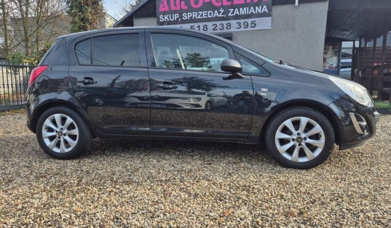 OPEL Corsa  | FWD (przód) | Manualna | 70 KM | Czarny full
