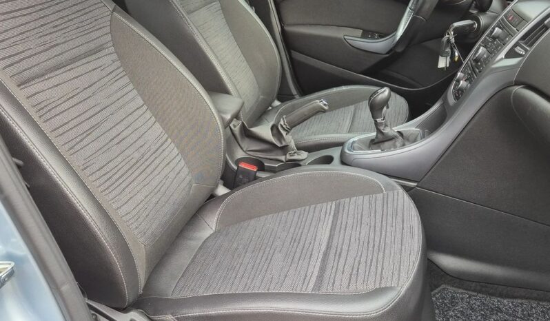 OPEL Astra | FWD (przód) | Manualna | 140 KM | Niebieski full