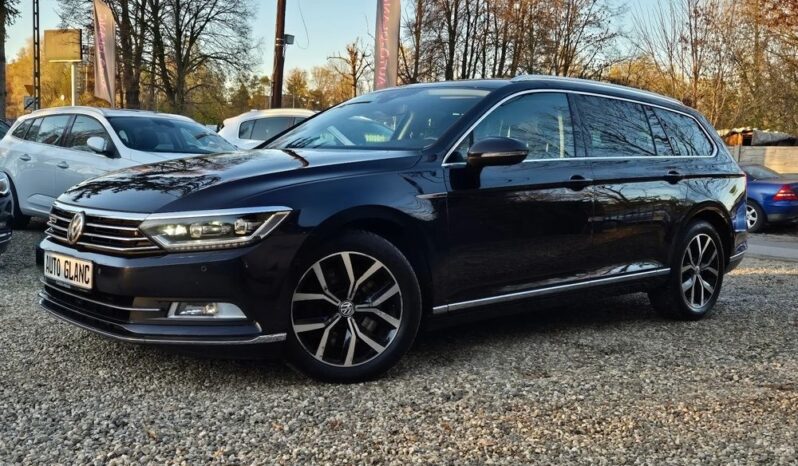 VOLKSWAGEN Passat  | 4×4 (stały) | Automatyczna | 240 KM | Czarny full