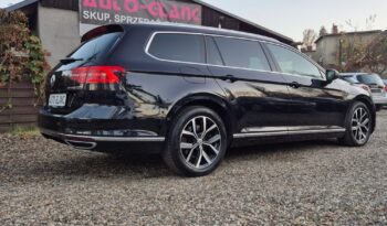 VOLKSWAGEN Passat  | 4×4 (stały) | Automatyczna | 240 KM | Czarny full