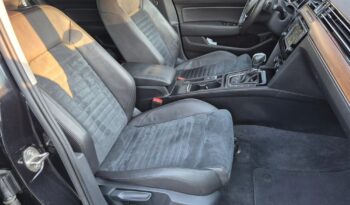 VOLKSWAGEN Passat  | 4×4 (stały) | Automatyczna | 240 KM | Czarny full