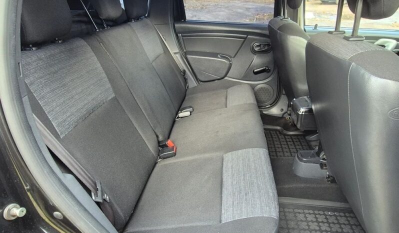 DACIA Duster  | FWD (przód) | Manualna | 105 KM | Czarny full