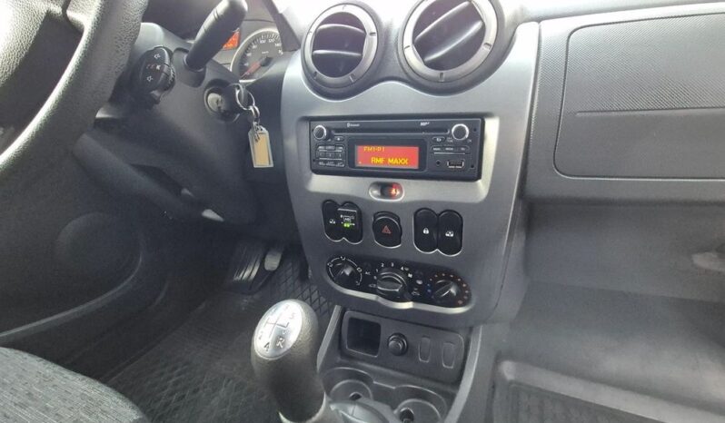 DACIA Duster  | FWD (przód) | Manualna | 105 KM | Czarny full