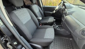 DACIA Duster  | FWD (przód) | Manualna | 105 KM | Czarny full