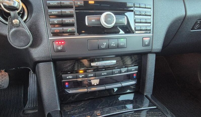 MERCEDES-BENZ Klasa E | RWD (tył) | Automatyczna | 136 KM | Czarny full