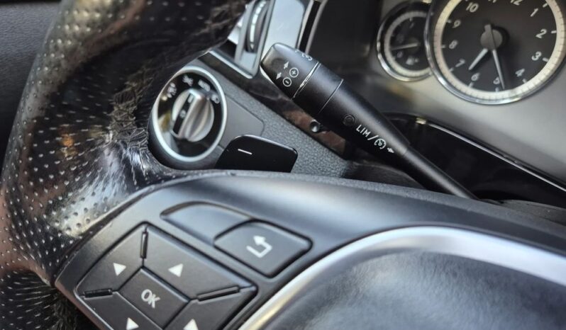 MERCEDES-BENZ Klasa E | RWD (tył) | Automatyczna | 136 KM | Czarny full