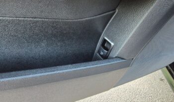 MERCEDES-BENZ Klasa E | RWD (tył) | Automatyczna | 136 KM | Czarny full