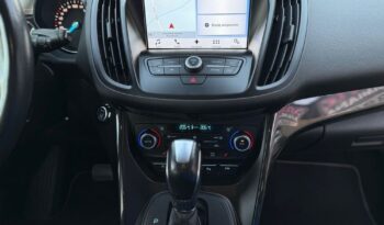 FORD Kuga  | 4×4 (stały) | Automatyczna | 182 KM | Czarny full