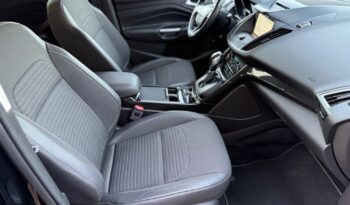 FORD Kuga  | 4×4 (stały) | Automatyczna | 182 KM | Czarny full