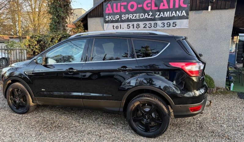 FORD Kuga  | 4×4 (stały) | Automatyczna | 182 KM | Czarny full