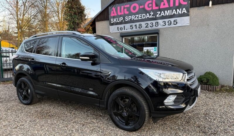FORD Kuga  | 4×4 (stały) | Automatyczna | 182 KM | Czarny full