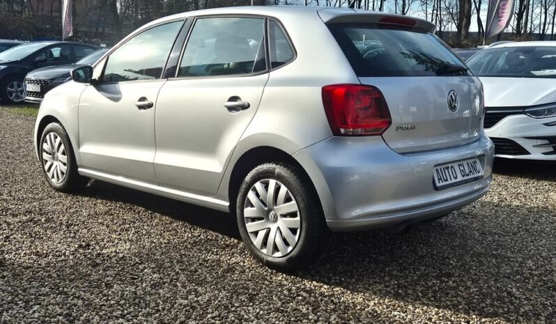 VOLKSWAGEN Polo  | FWD (przód) | Manualna | 90 KM | Srebrny full