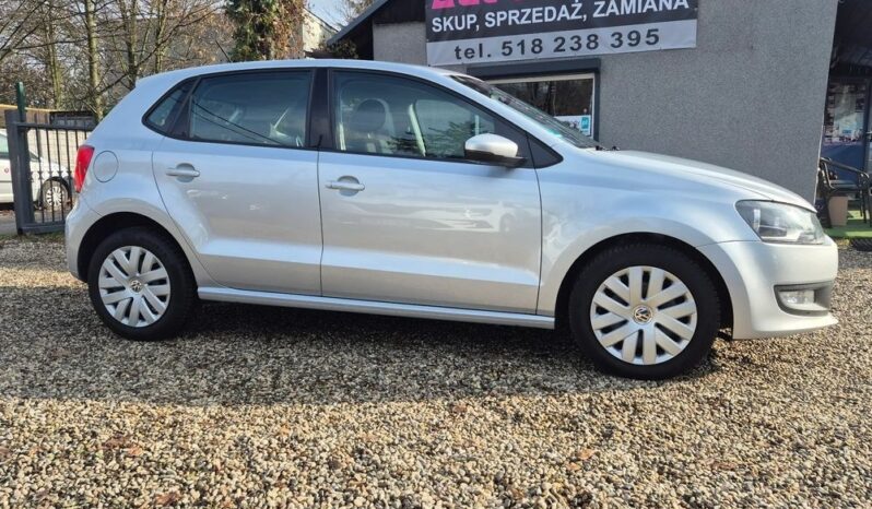 VOLKSWAGEN Polo  | FWD (przód) | Manualna | 90 KM | Srebrny full
