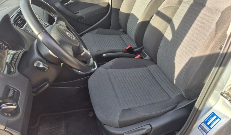 VOLKSWAGEN Polo  | FWD (przód) | Manualna | 90 KM | Srebrny full