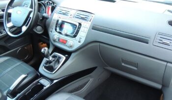 FORD Kuga  | 4×4 (doł. ręcznie) | Manualna | 140 KM | Biały full