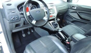 FORD Kuga  | 4×4 (doł. ręcznie) | Manualna | 140 KM | Biały full