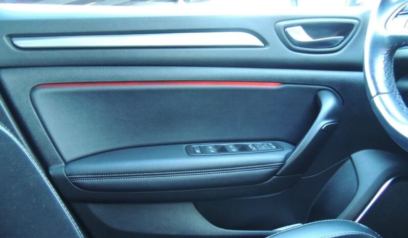 RENAULT Megane  | FWD (przód) | Manualna | 115 KM | Biały full