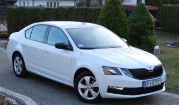 SKODA Octavia  | FWD (przód) | Manualna | 150 KM | Biały full