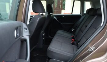 VOLKSWAGEN Tiguan  | FWD (przód) | Manualna | 122 KM | Brązowy full