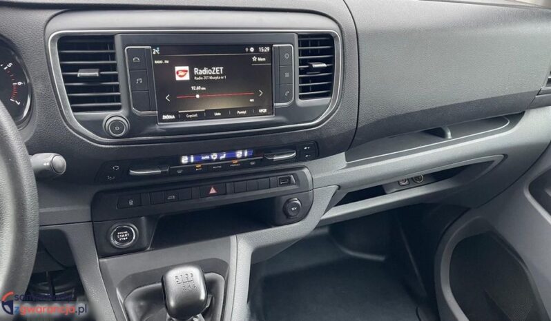 OPEL Vivaro | FWD (przód) | Manualna | 120 KM | Biały full