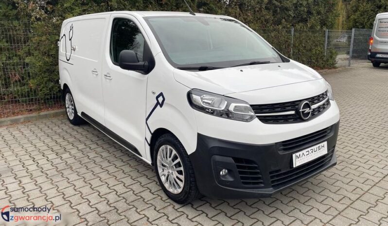 OPEL Vivaro | FWD (przód) | Manualna | 120 KM | Biały full