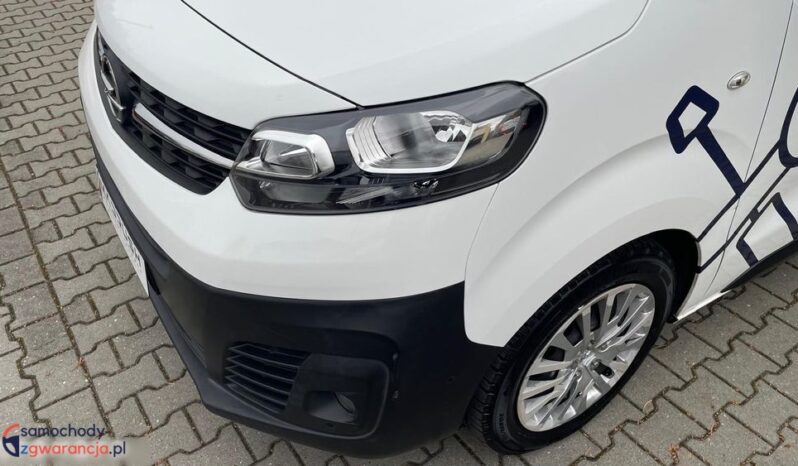 OPEL Vivaro | FWD (przód) | Manualna | 120 KM | Biały full