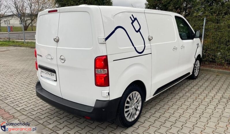 OPEL Vivaro | FWD (przód) | Manualna | 120 KM | Biały full