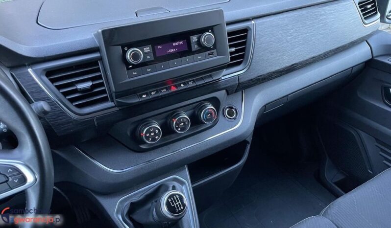 RENAULT Trafic  | FWD (przód) | Manualna | 150 KM | Biały full