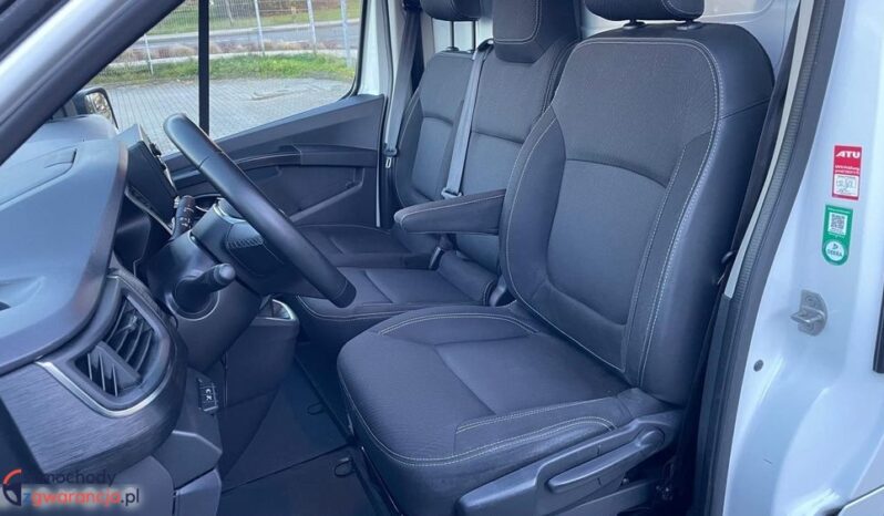 RENAULT Trafic  | FWD (przód) | Manualna | 150 KM | Biały full