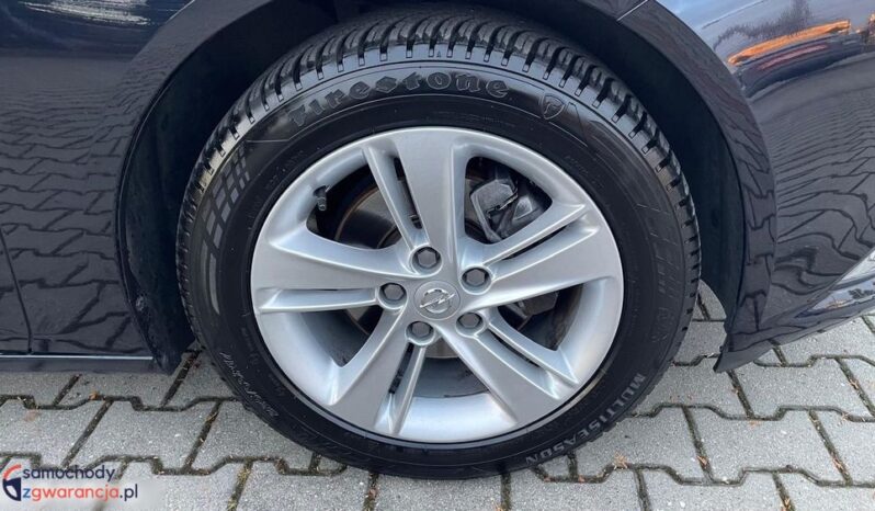OPEL Insignia  | FWD (przód) | Manualna | 140 KM | Granatowy full