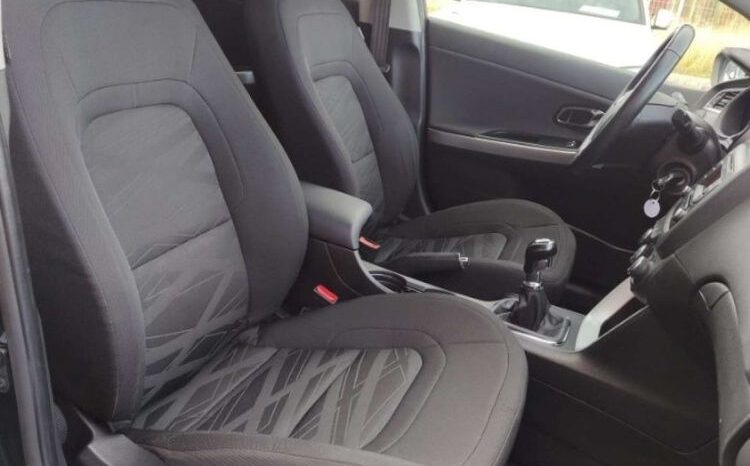 KIA Ceed  | FWD (przód) | Manualna | 110 KM | Czarny full