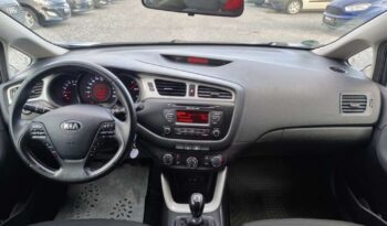KIA Ceed  | FWD (przód) | Manualna | 110 KM | Czarny full
