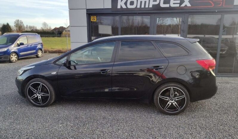 KIA Ceed  | FWD (przód) | Manualna | 110 KM | Czarny full