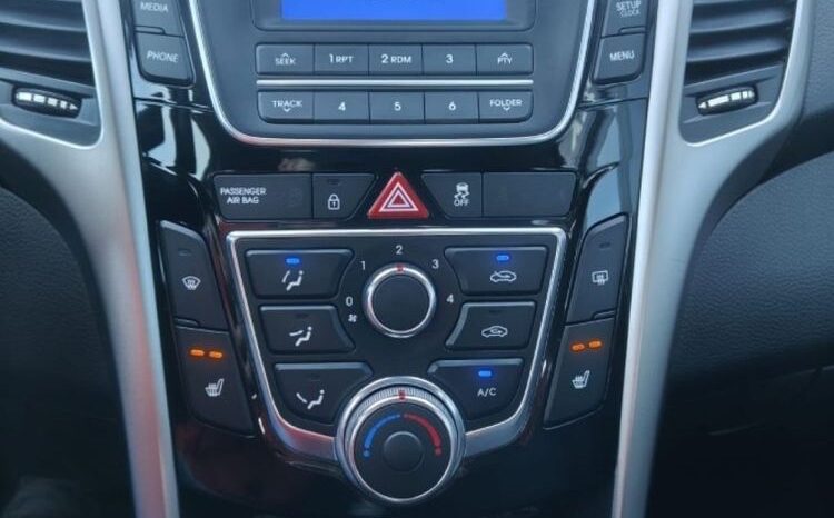 HYUNDAI I30  | FWD (przód) | Manualna | 110 KM | Szary full