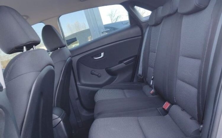 HYUNDAI I30  | FWD (przód) | Manualna | 110 KM | Szary full