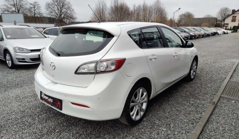 MAZDA 3  | FWD (przód) | Manualna | 105 KM | Biały full