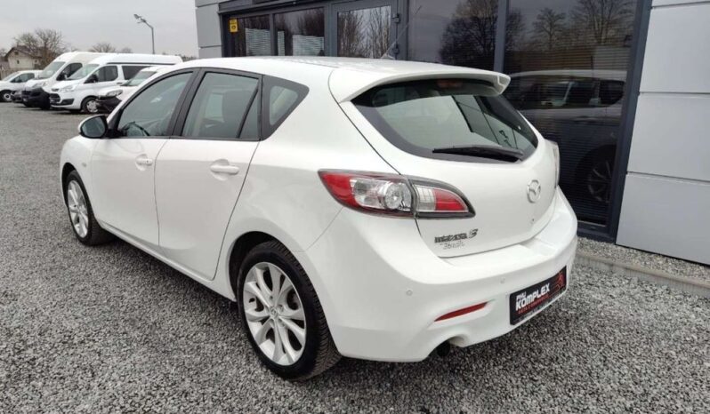MAZDA 3  | FWD (przód) | Manualna | 105 KM | Biały full