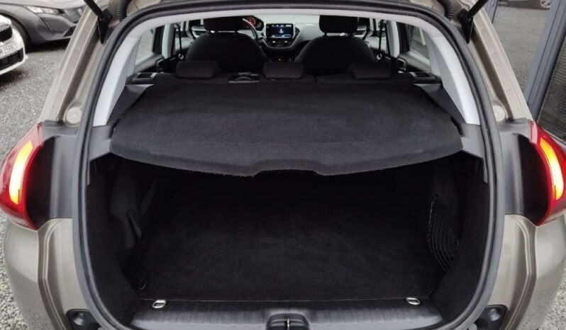 PEUGEOT 2008  | FWD (przód) | Manualna | 110 KM | Szary full