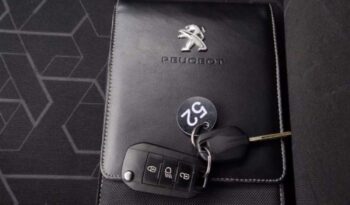 PEUGEOT 2008  | FWD (przód) | Manualna | 110 KM | Szary full