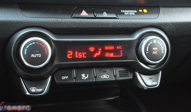 KIA Stonic  | FWD (przód) | Manualna | 100 KM | Szary full