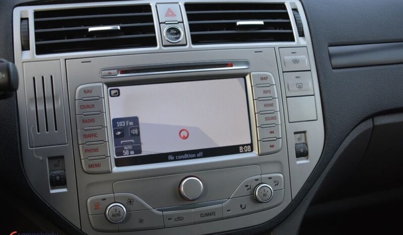 FORD Kuga  | FWD (przód) | Manualna | 140 KM | Inny kolor full